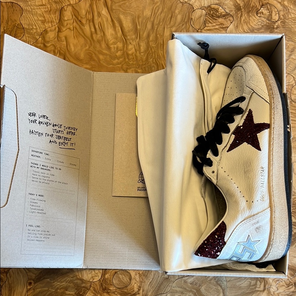 Golden Goose White and Red Sneakers - Picture 3 of 8